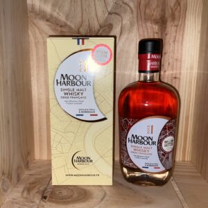 Whisky<br>Single Malt<br>Non Tourbé<br>MOON HARBOUR<br>Dock1<br>70cl / 63,50€