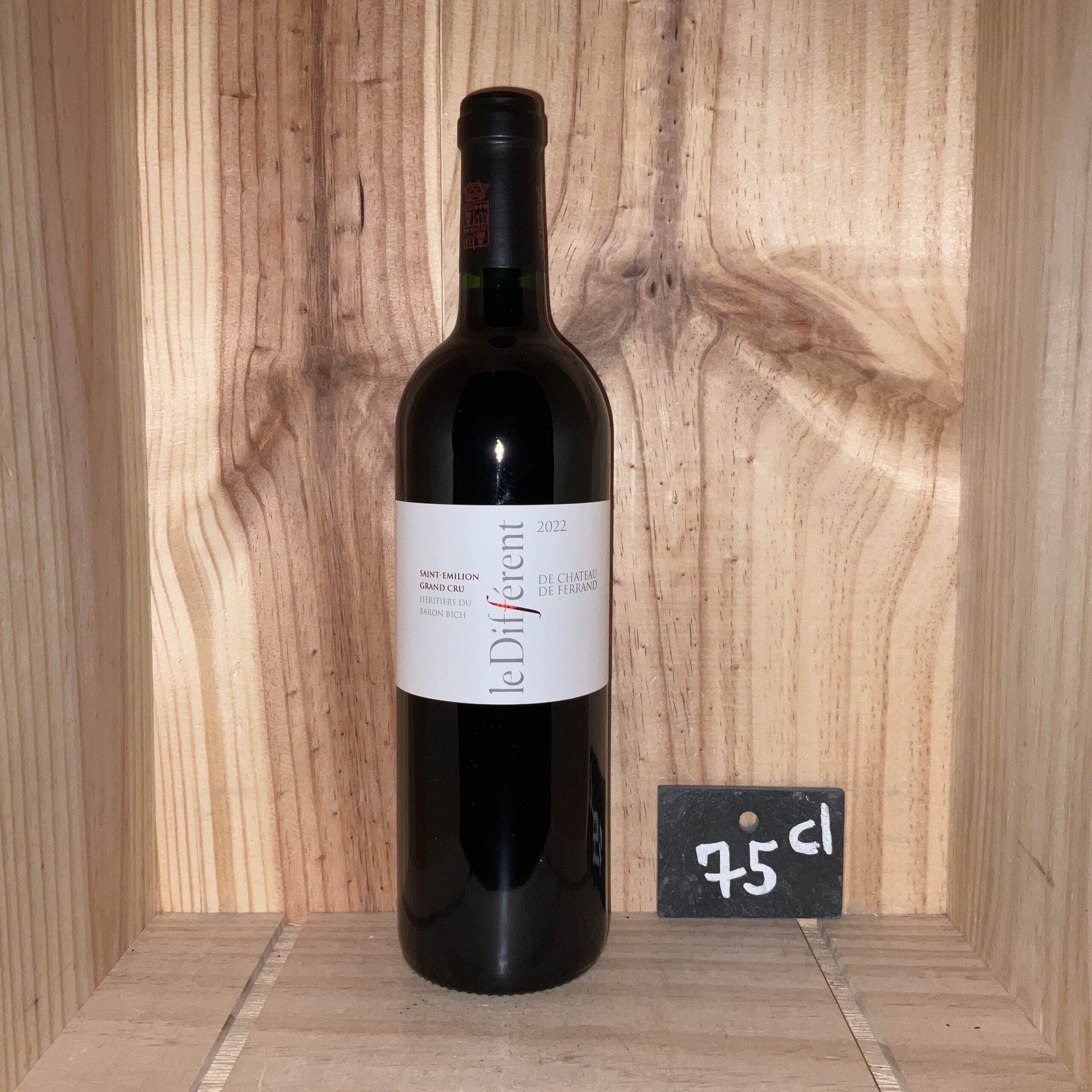 Saint-Emilion Rouge<br>FERRAND<br>Le Différent<br>2022 / 24,50€<br>Par 6 / 23,28€
